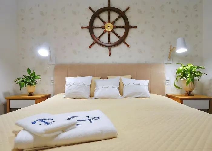 بيت للعطل With Private And