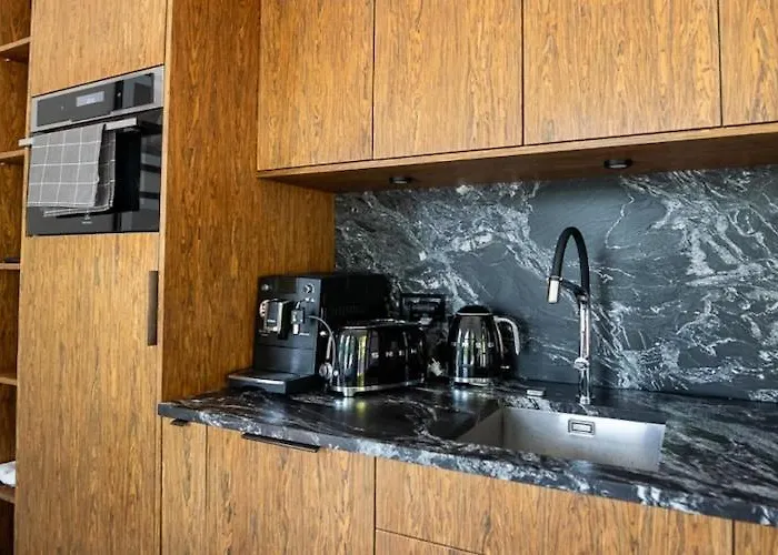 With Private And * 바이토프